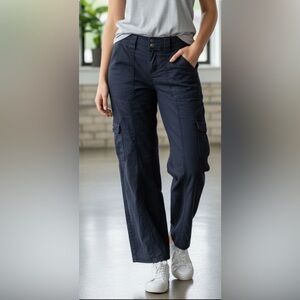 4/25$ Navy blue cargo pants 14.5” waist.